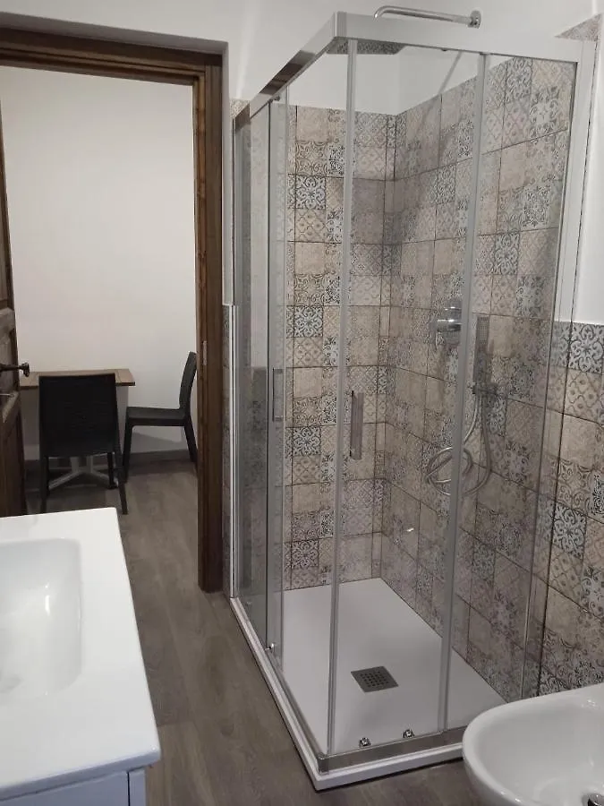 Guest house Sotto La Rocca Hotel Finale Ligure Italy